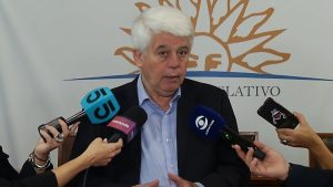 Senador Brenta propuso volver a la forma anterior de elección de fiscal subrogante